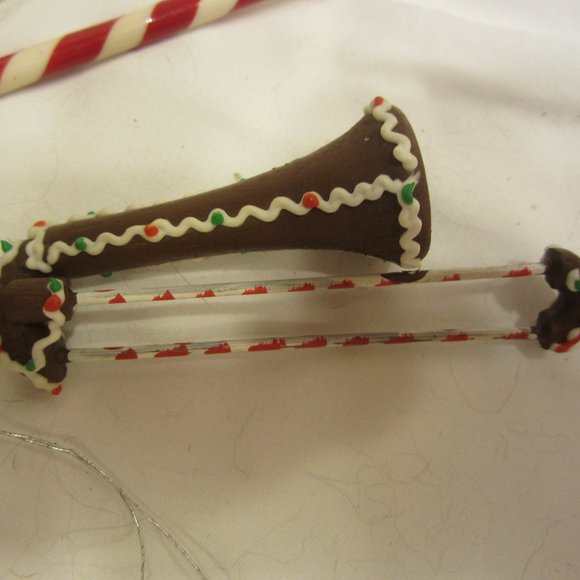 VTG 60'S SET OF PLASTIC ORNAMENTS, MIXED SET - Picture 6 of 6